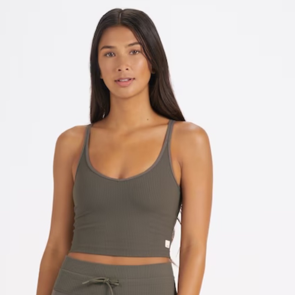 Vuori Women’s Rib Crop Tank Top - Oregano, size Medium, NWT